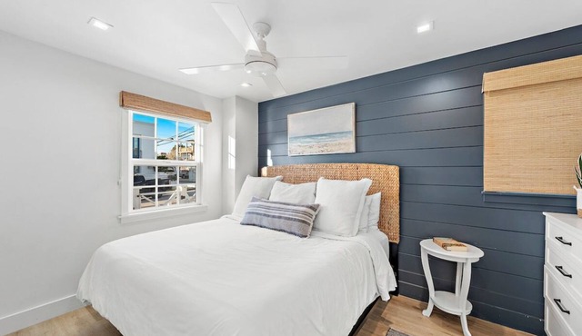 Nestled in the heart of Corona del Mar's coveted "Flower Streets," 216 Fernleaf Ave is the quintessential coastal cottage that captures the effortless charm and laid-back luxury of classic SoCal beach living. Come enjoy Vacation Corona Del Mar.
