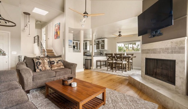 *New* Cozy Leucadia Beach House with Parking!