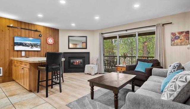 New! Remodeled Condo | Pool - Hot Tub | Steps to River Trail