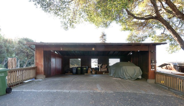 Newly remodeled spacious luxury unit with a view of San Francisco Bay.