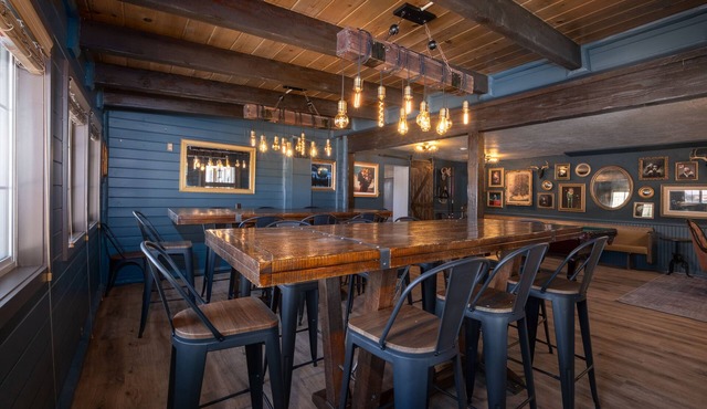 Newly renovated boutique property in the heart of Big Bear Lake!