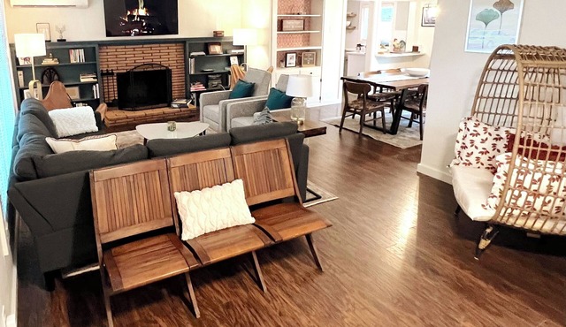 Newly Renovated Charmer