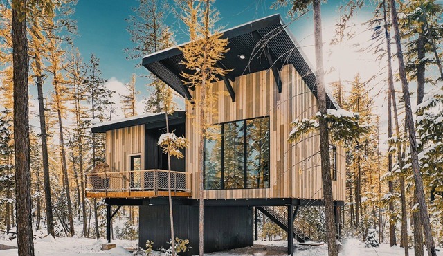 Off Grid Stays - Treehouse #4