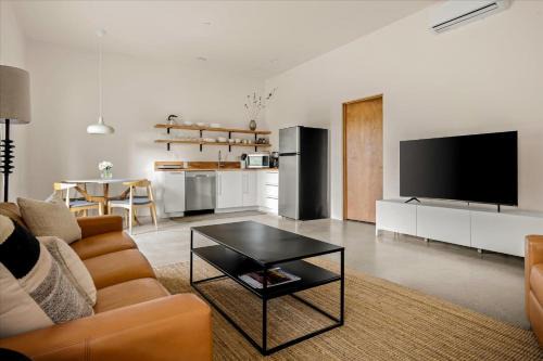 Otaq Peace Suites