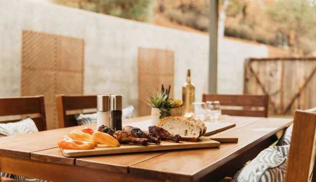 Panoramic Lookout Sierra Serenity BBQ by Casaoso