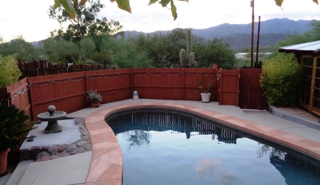Peaceful Private Retreat with Pool