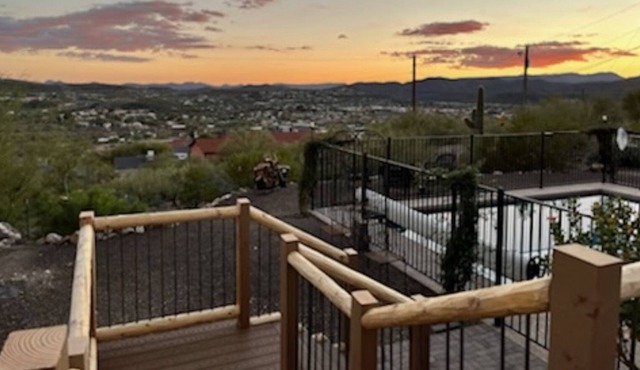 Perfect location for beautiful views of the Bradshaw mountains and sightseeing