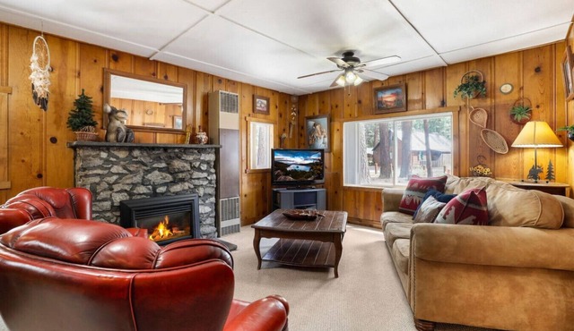 Pet-Friendly 2BR Cabin | Near Beach | Fenced Yard!