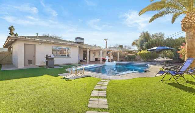 ‘Picture-Perfect Getaway’ w/Remodeled Bath!