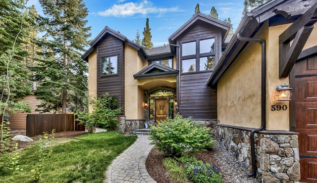 Pinewood Paradise Retreat