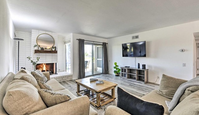Pool Access: Pet-Friendly Bermuda Dunes Condo