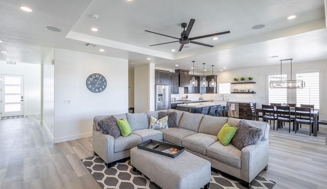 Poolside on the 2nd Green - Game Room, Sleeps 12