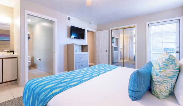 Prime Location! 4 Convenient Units w/Kitchen, Outdoor Pool, Free Parking!