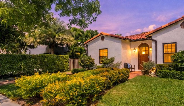 Private Compound Near Beach w Casita in West Palm Beach