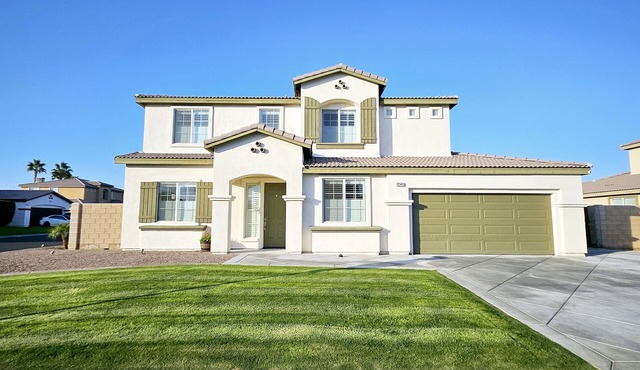 Private home near all major local events 6BD-3BAT for up to 14 guests.