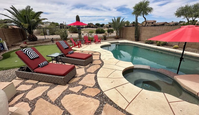 Private Pool & Spa - Golf Course Views - 3BR Arizona Sunshine Getaway