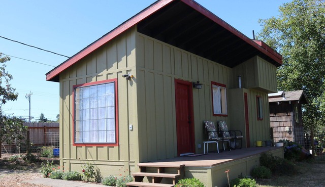 Redwood Loft -Tiny house