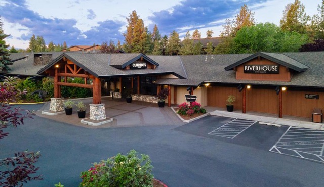 Riverhouse Lodge
