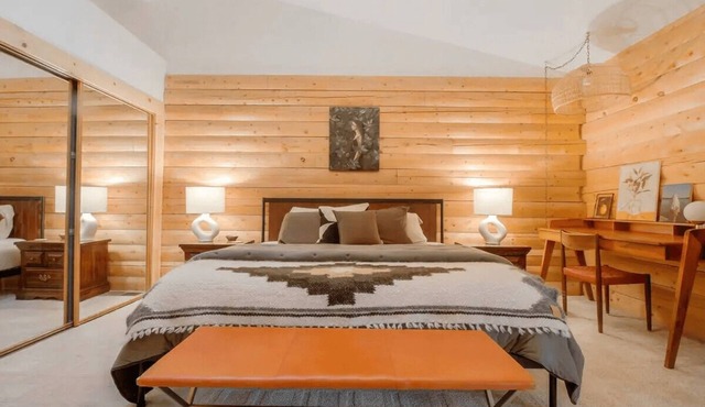 Rustic Mountain Bliss Near Yosemite