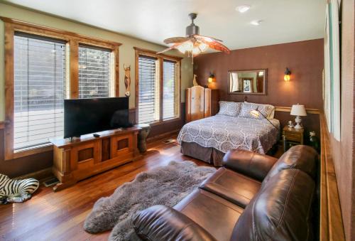 Safari Suite