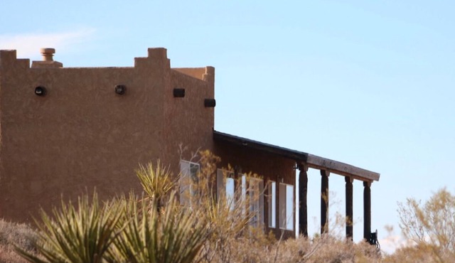 Santa fe home at Grand Canyon West Meadview 4+