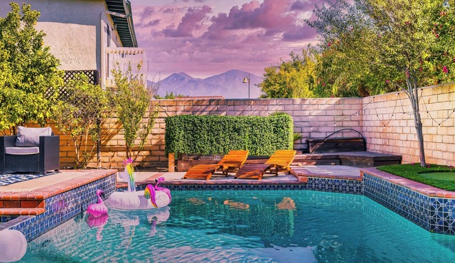 Scenic Oasis Retreat| Mountain View| Disney| Laguna| Heated Pool| Game/Movie Rm
