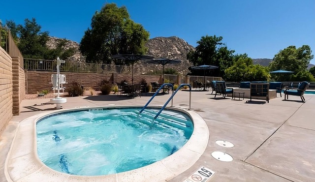 Scenic Retreat | 2 Units w/Full Kitchen & Balcony | Pool Access & Free Parking