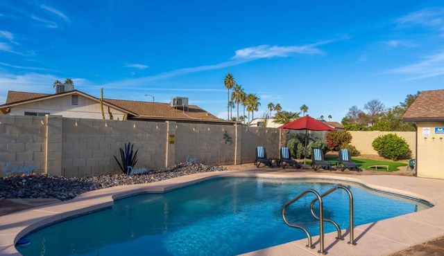 Scottsdale Oasis Pool & Game Room