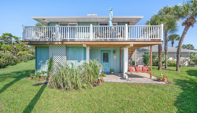 Seashell 4BR Escape | Walk to Beach & Pool! in St. Augustine