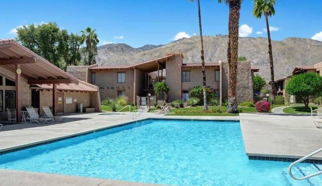Serene Oasis Condo in Palm Springs