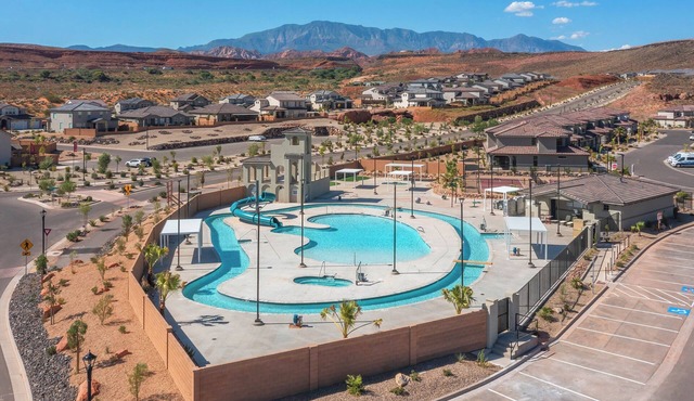 Sienna Hills Retreat | Connected homes with 10 Bedrooms, sleeps 40, and endless amenities!