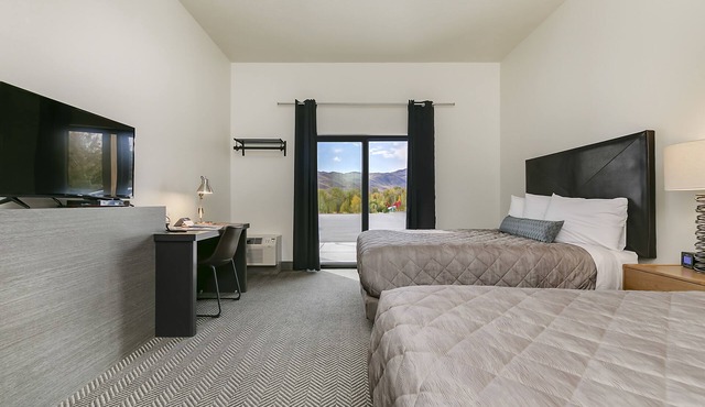 Silver Creek Hotel