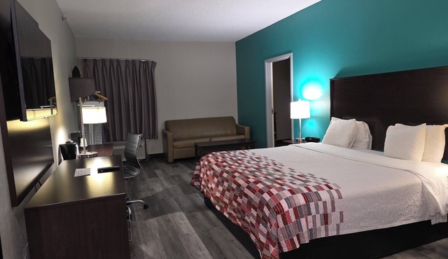 Sonesta Essential Ames