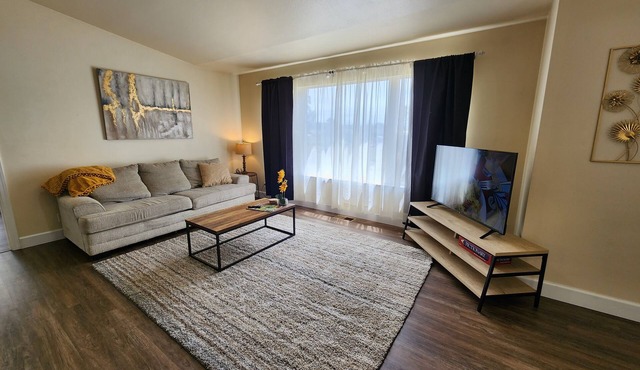 Spacious 3-Bedroom Eucalyptus House