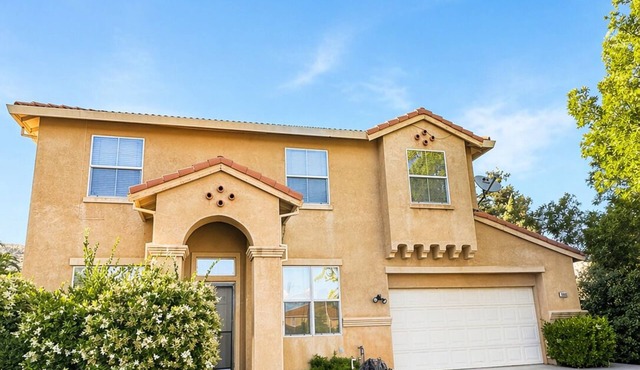 Spacious 5BR/3BA Home in Antioch