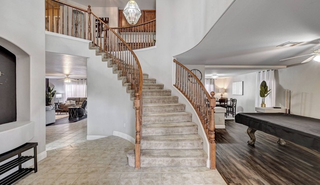Spacious 6-bedroom house in soothing Las Vegas with massive Hot tub & Game room