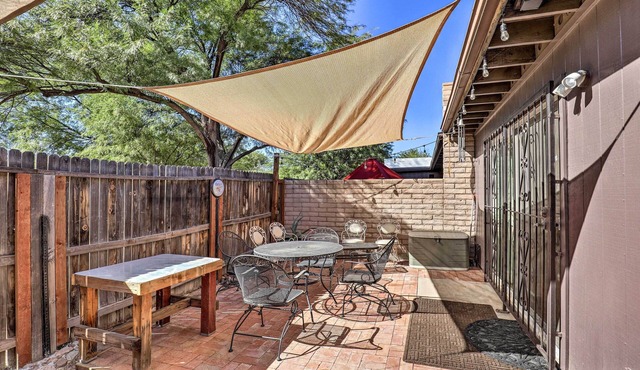Star Pass Area Townhome ~ 5 Mi SW of Dtwn Tucson!