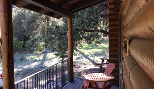Stunning Views in Charming Sedona Log Cabin, Close to Oak Creek!