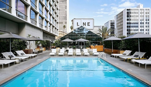 Suite at The LINE Hotel Los Angeles, Pet-friendly with Outdoor Pool!