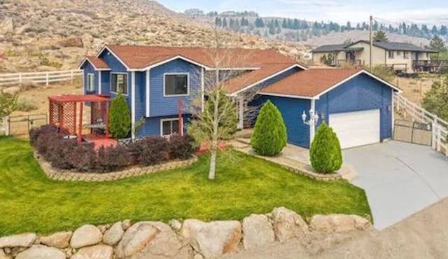 Sunflower Vista