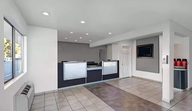 Super 8 By Wyndham San Jose