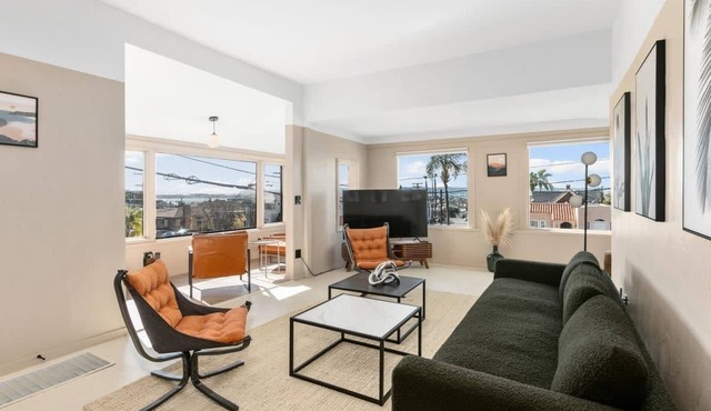 The Bankers Hill House | Bay & Downtown Views!
