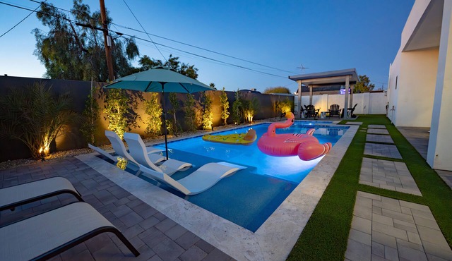 The Desert Rose - FREE Pool/Spa Heat, Putting Green, 10 minutes from Old Town