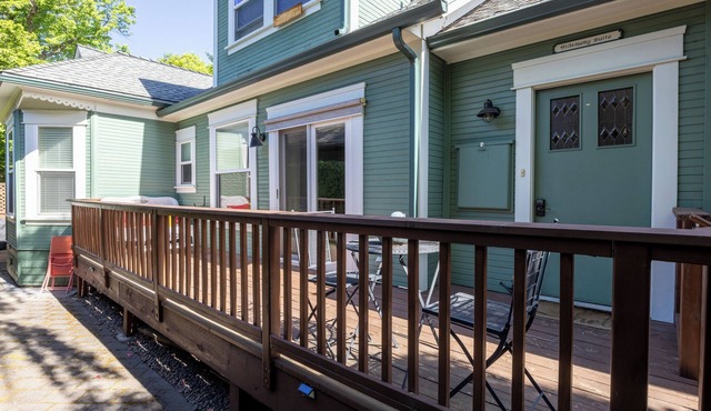 The Hideaway Cottage at Second Street Cottages