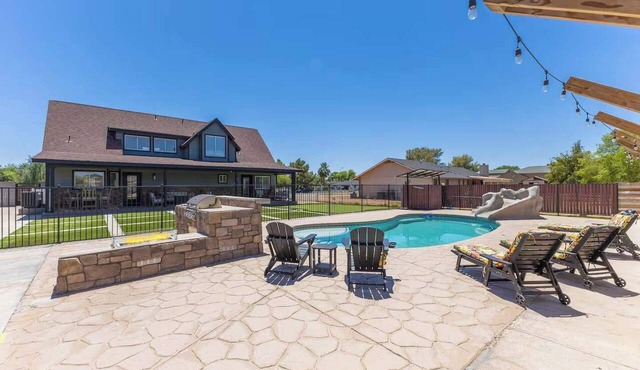 Themed Luxury Retreat | Pool, BBQ & Arcade