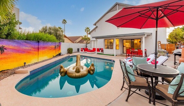 This house is a 3 bedroom(s), 2.5 bathrooms, located in Scottsdale, AZ.