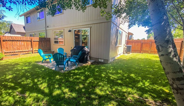 Three Peaks Retreat - 3 Bedroom 2.5 Bathroom Townhouse