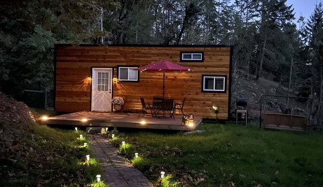 Tiny House nestled into the Forest on 160 acre Playground.