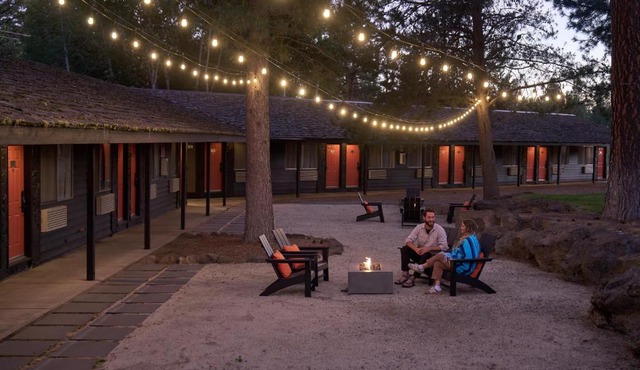 Trailhead Lodge