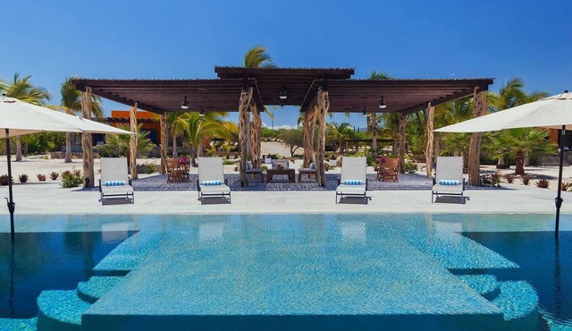 Trinitaria Welcome Dinner & Margaritas